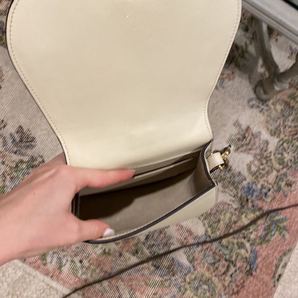 Chloe Nile. - Picture 5 of 5